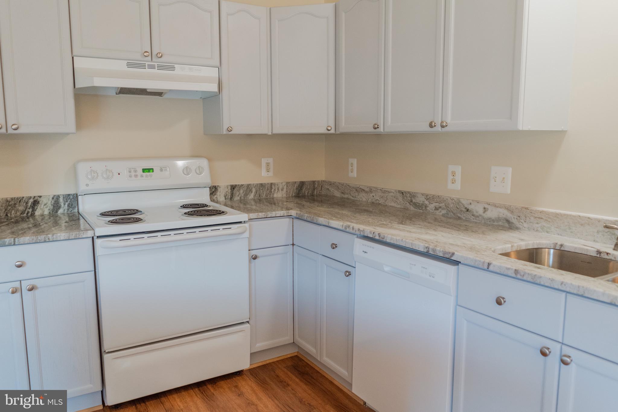 STONEBROOK VILLAGE - Residential