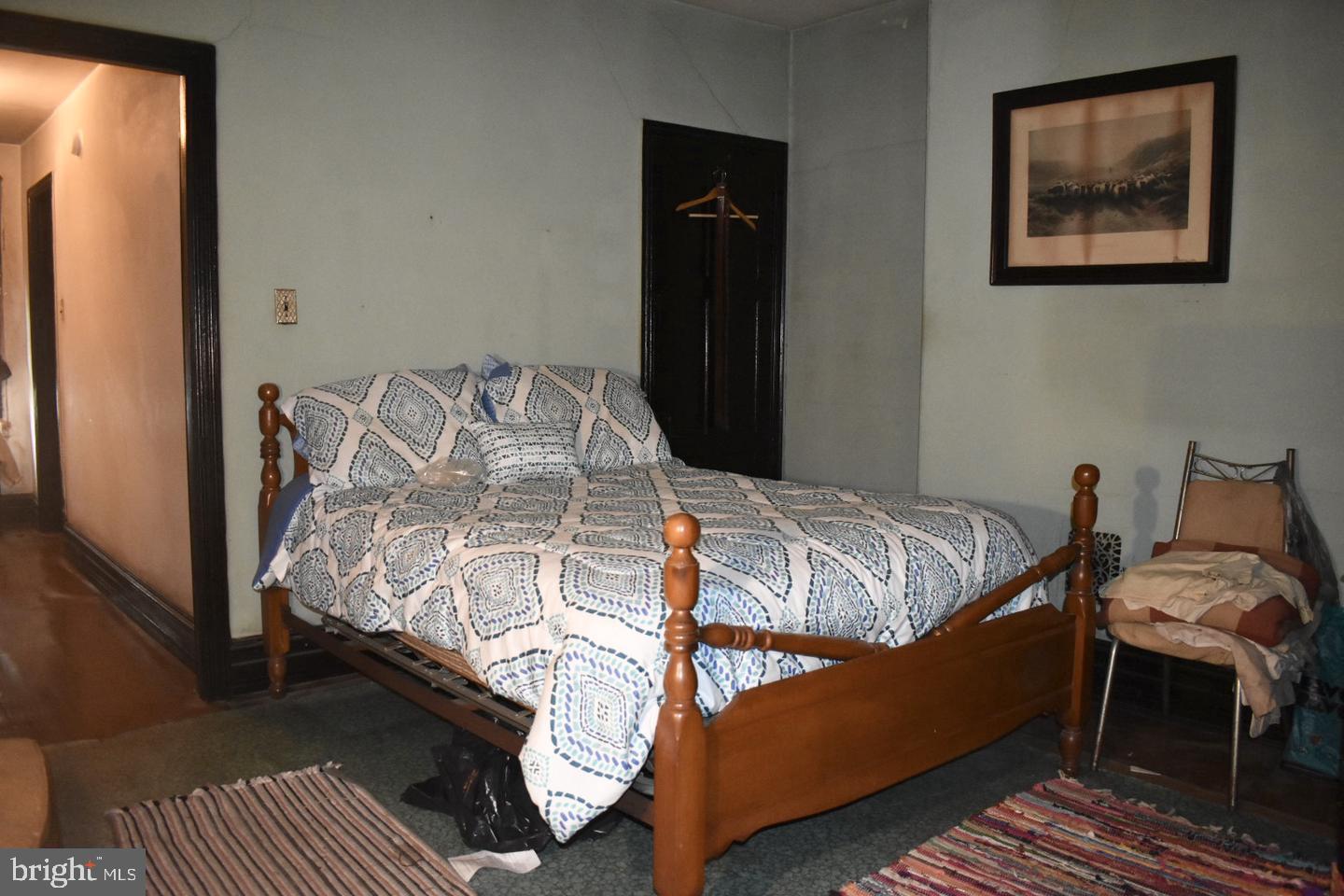 STRAWBERRY MANSION - Residential