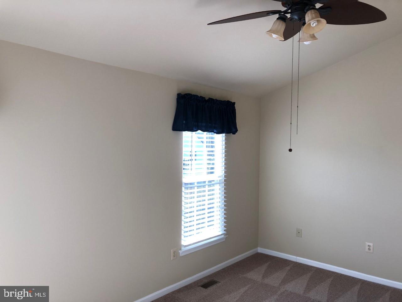 ROLLING BROOK - Residential