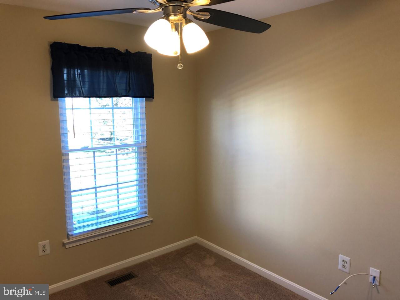 ROLLING BROOK - Residential