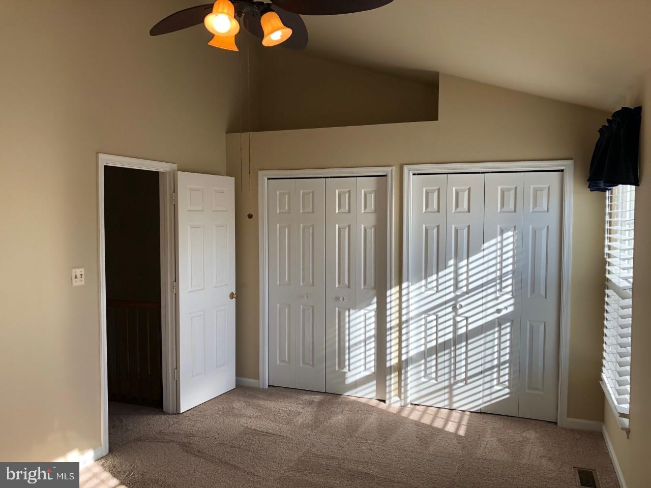 ROLLING BROOK - Residential