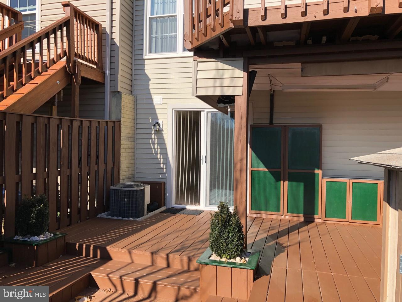 ROLLING BROOK - Residential