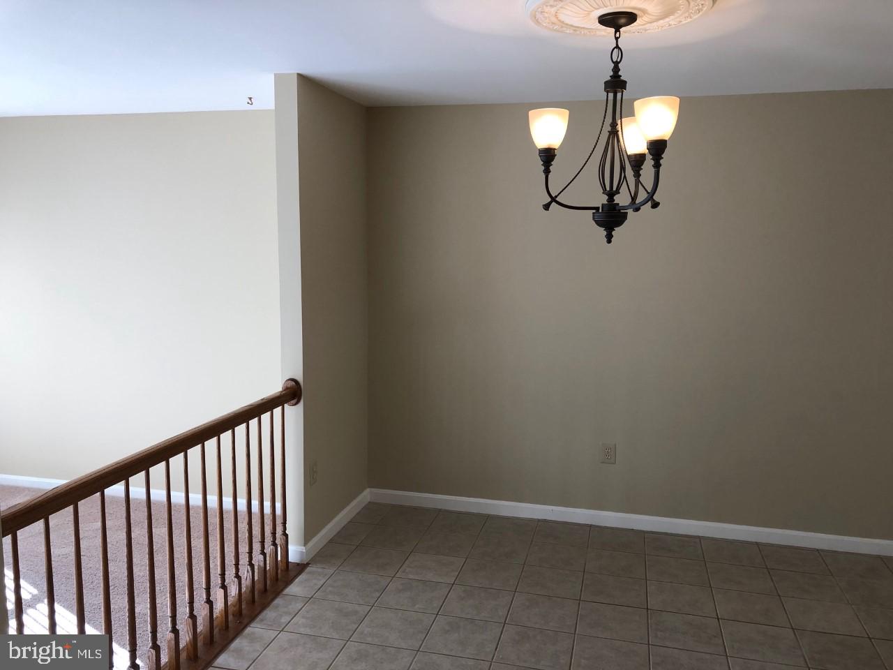 ROLLING BROOK - Residential