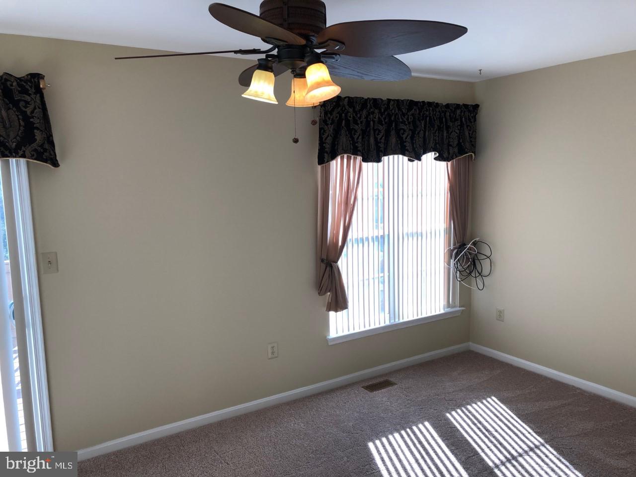 ROLLING BROOK - Residential