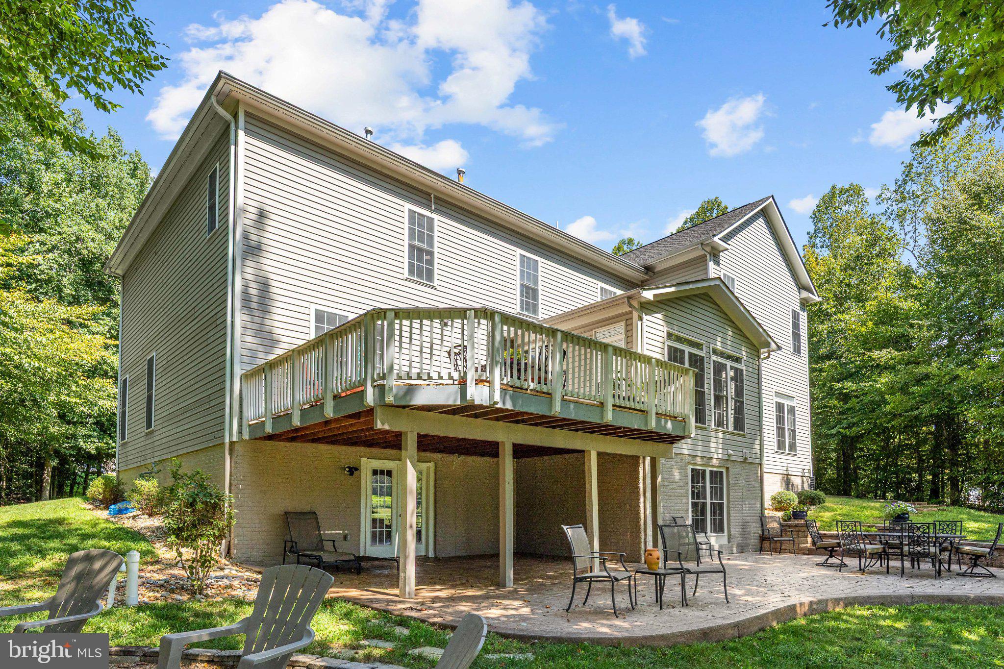 5 PONDSEDGE CT