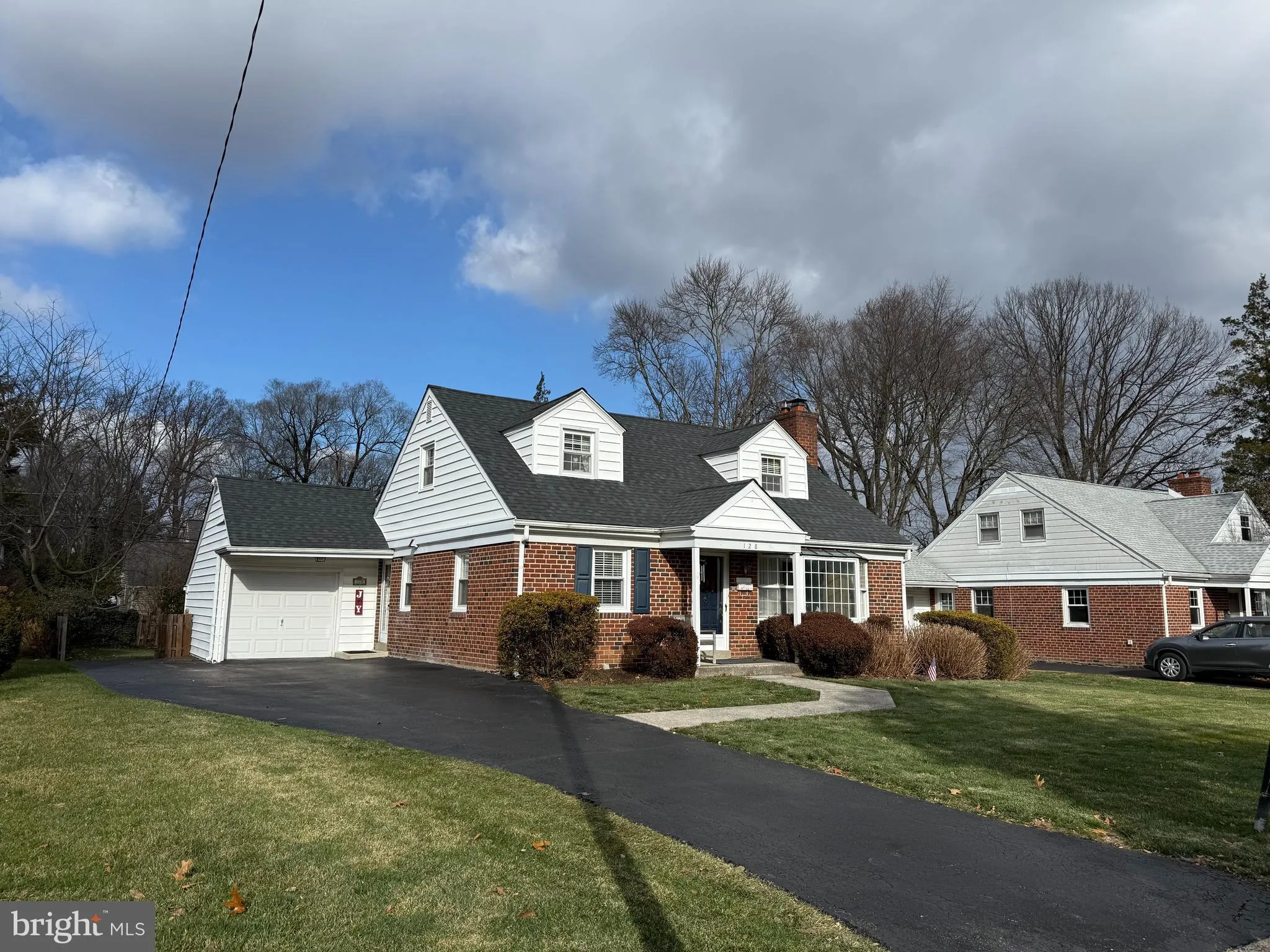 Bryn Mawr, Pennsylvania 19010, United States, 4 Bedrooms Bedrooms, ,2 BathroomsBathrooms,Residential,Active,253953