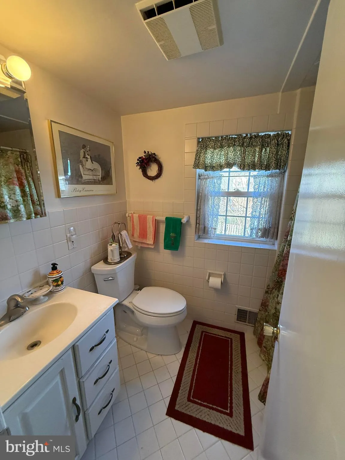 Bryn Mawr, Pennsylvania 19010, United States, 4 Bedrooms Bedrooms, ,2 BathroomsBathrooms,Residential,Active,253953