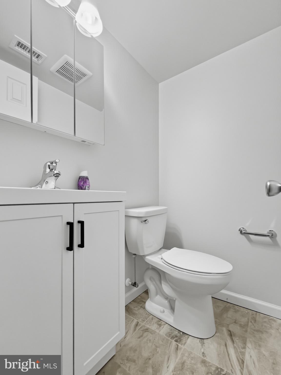 HOLLY HILL CONDOMINIUMS - Residential