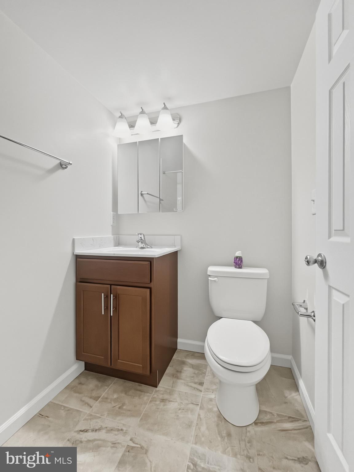 HOLLY HILL CONDOMINIUMS - Residential