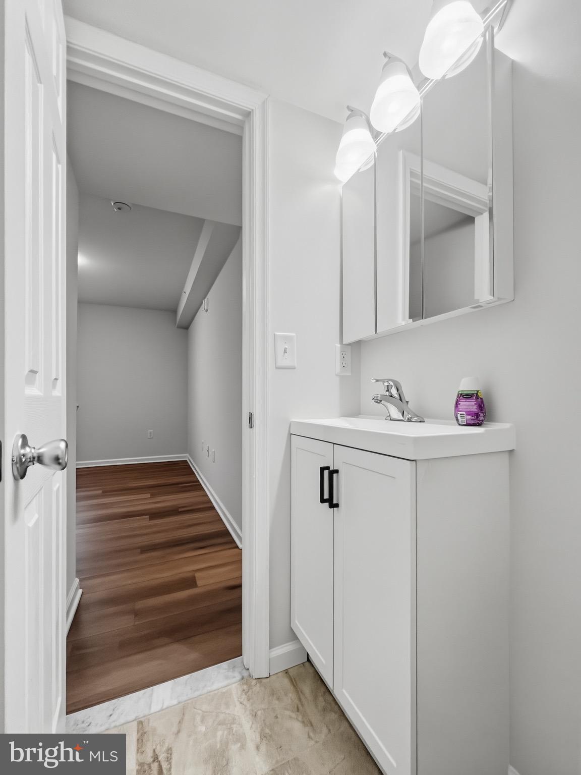 HOLLY HILL CONDOMINIUMS - Residential