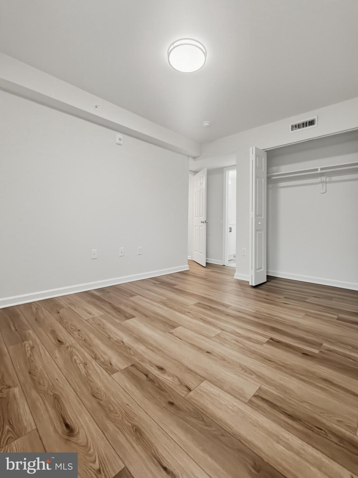 HOLLY HILL CONDOMINIUMS - Residential