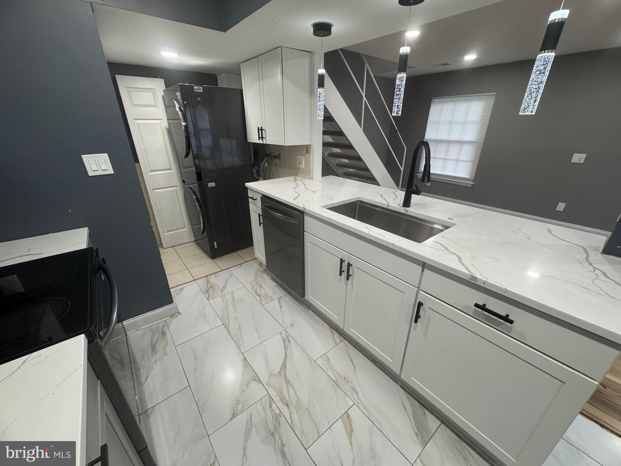 WESTPHALIA WOODS - Residential