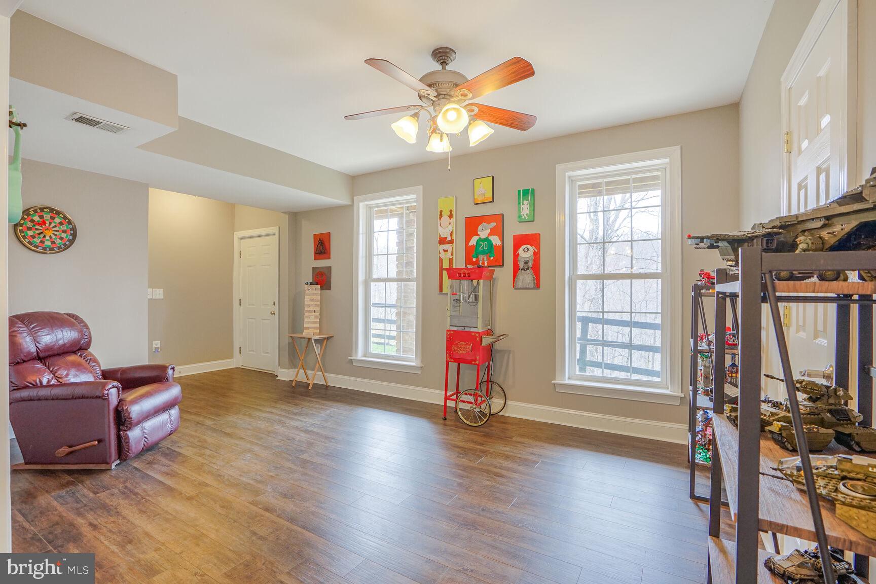 BULL RUN MOUNTAIN - Residential