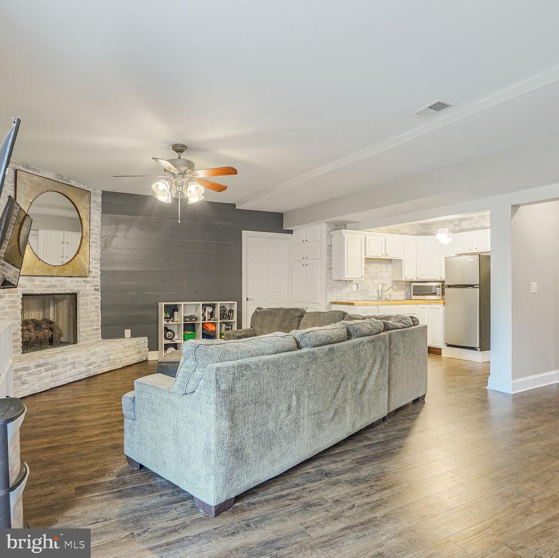 BULL RUN MOUNTAIN - Residential