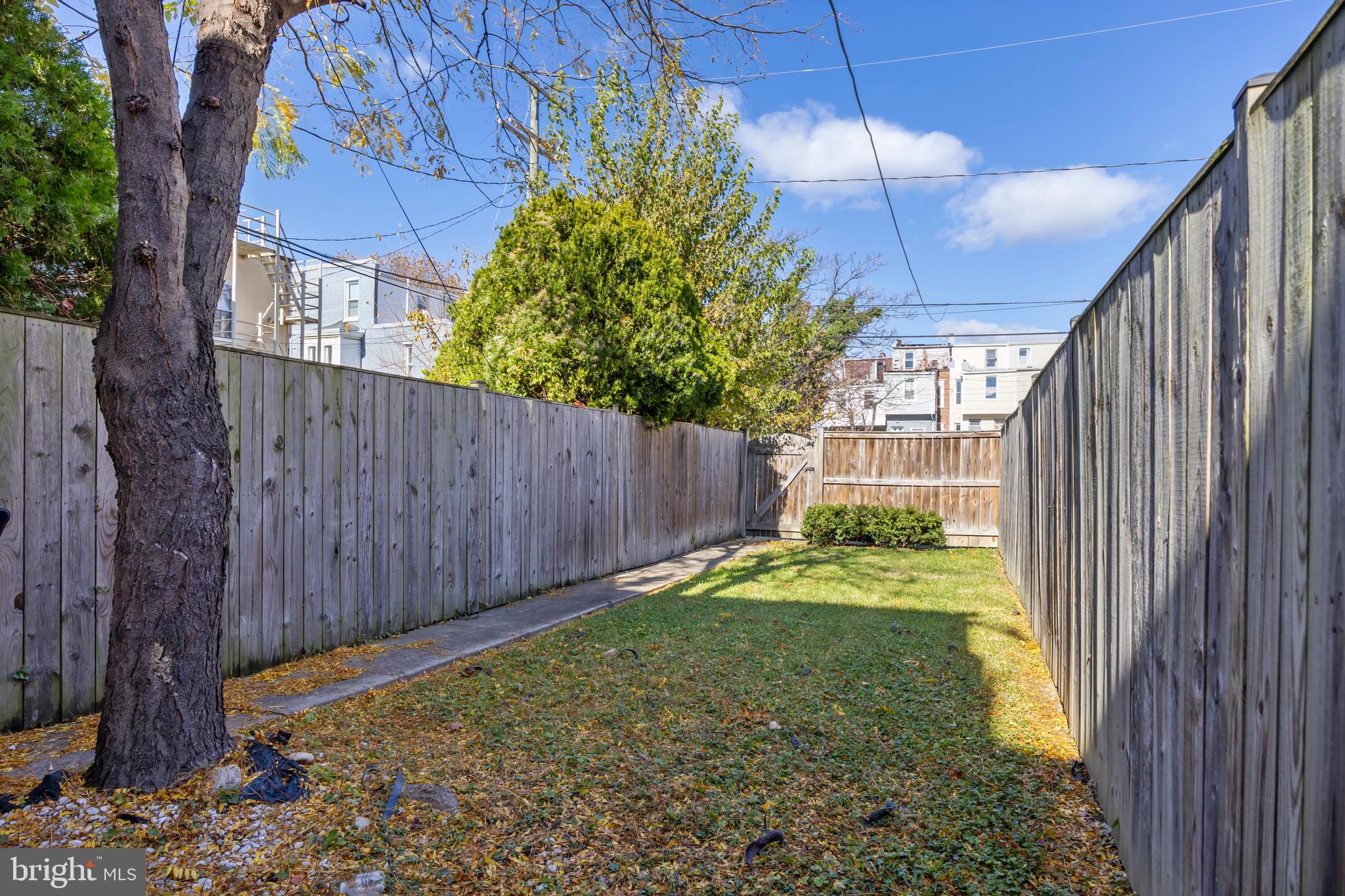 BARCLAY - Residential Lease