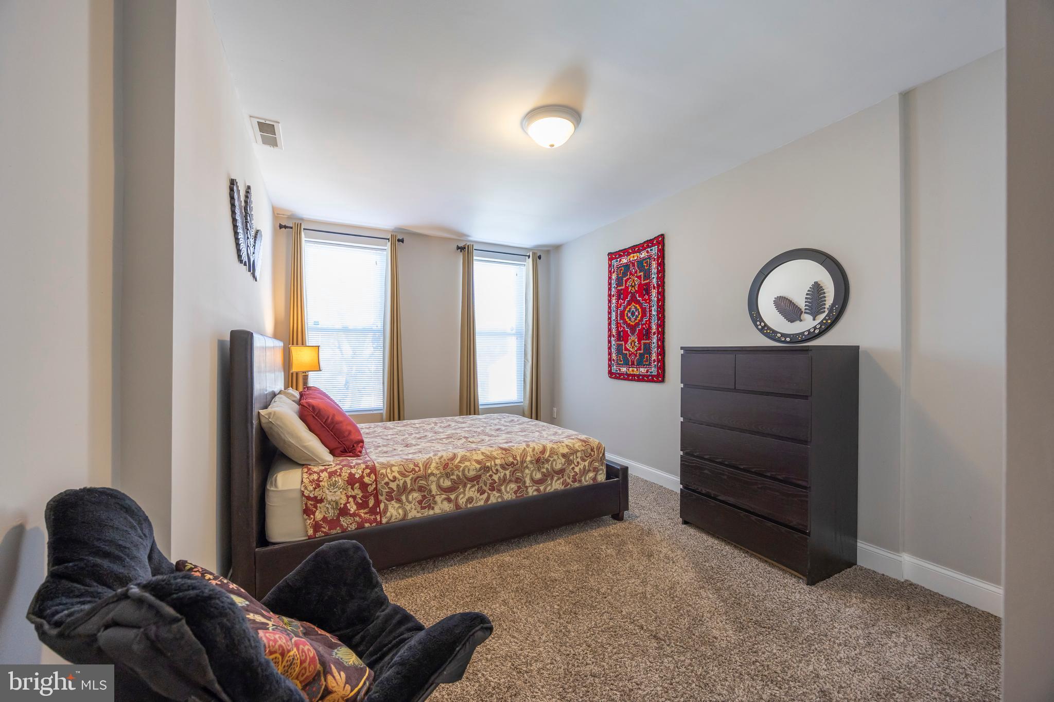 BARCLAY - Residential Lease