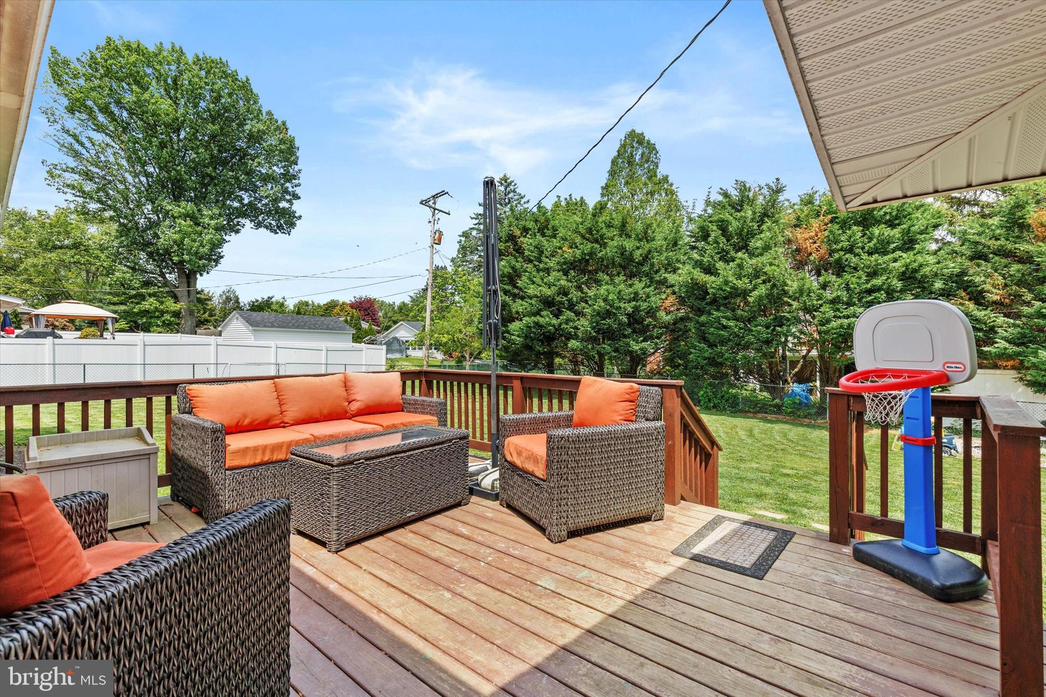 SPRINGETTSBURY TWP - Residential