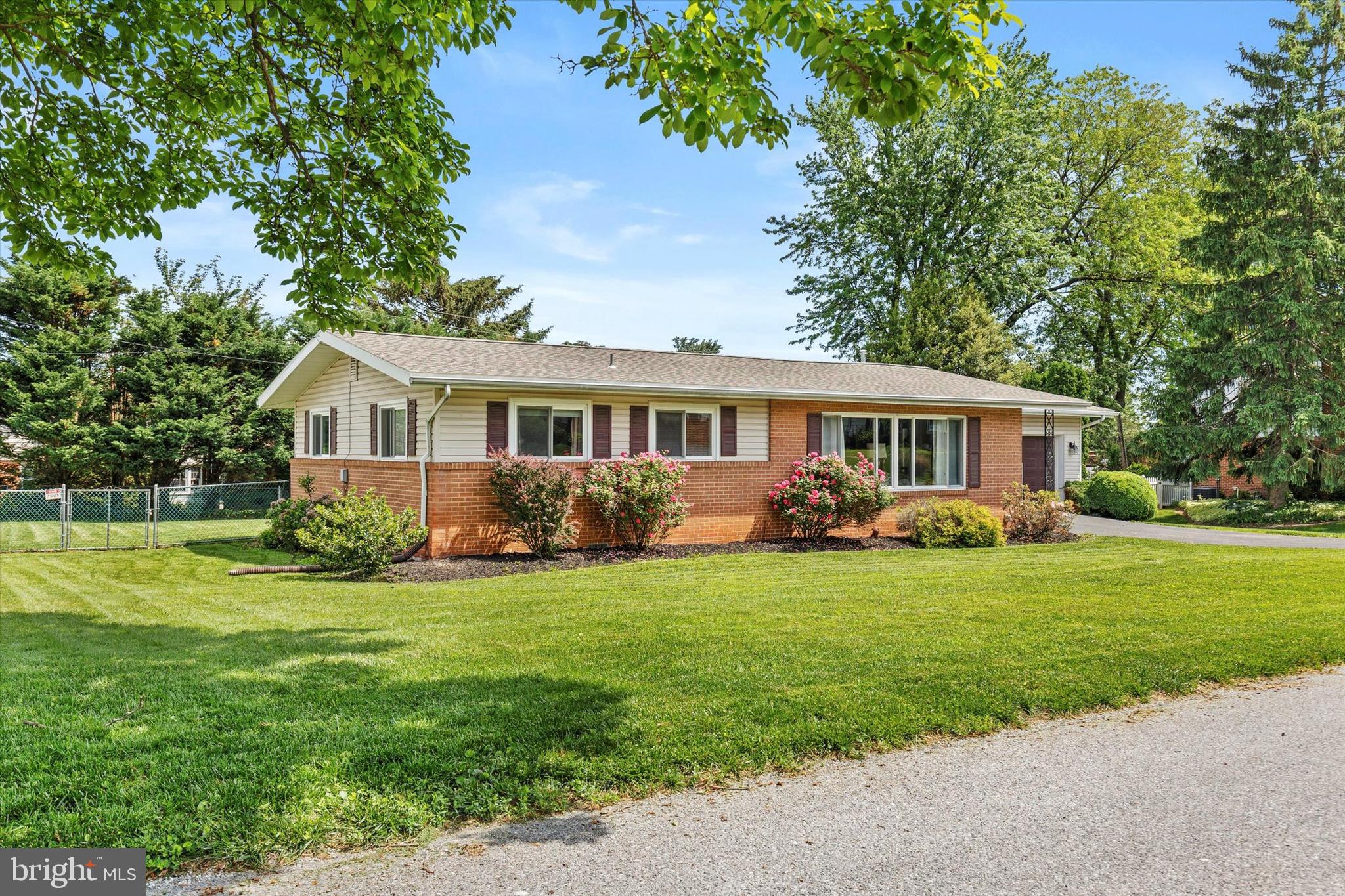 SPRINGETTSBURY TWP - Residential