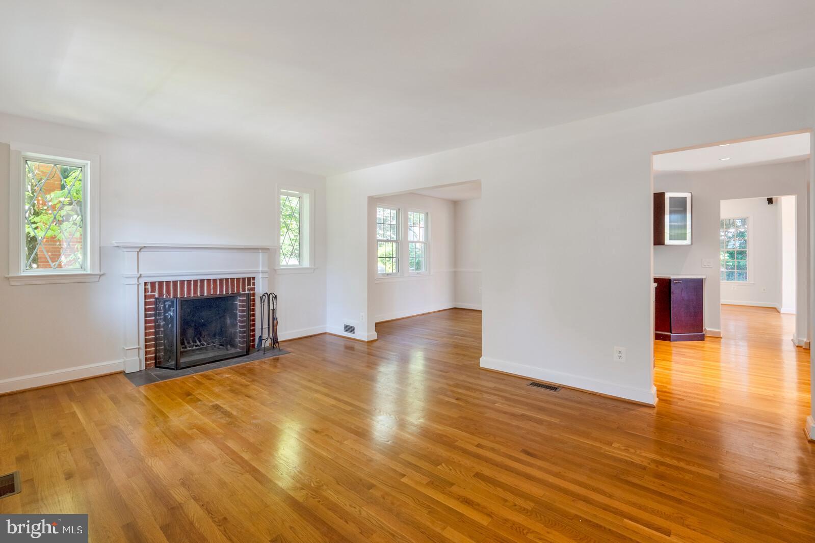 WESTBORO - Residential