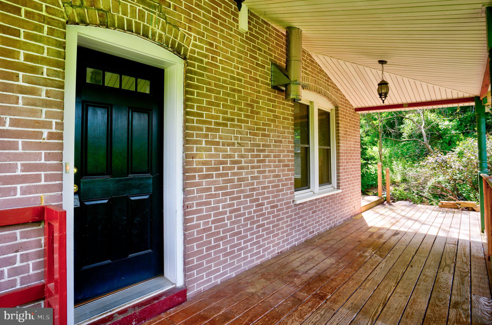 61 BRADLEY AVENUE