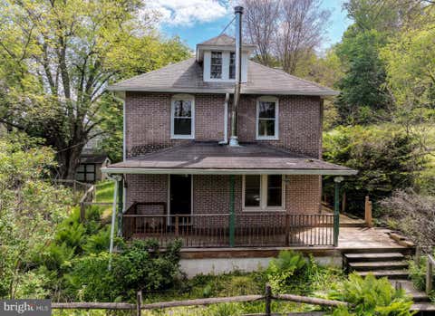 Homes For Sale - 61 Bradley Avenue<br/> COATESVILLE, PA 19320