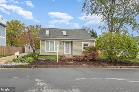 1616 S OAKLAND STREET ARLINGTON VA 22204