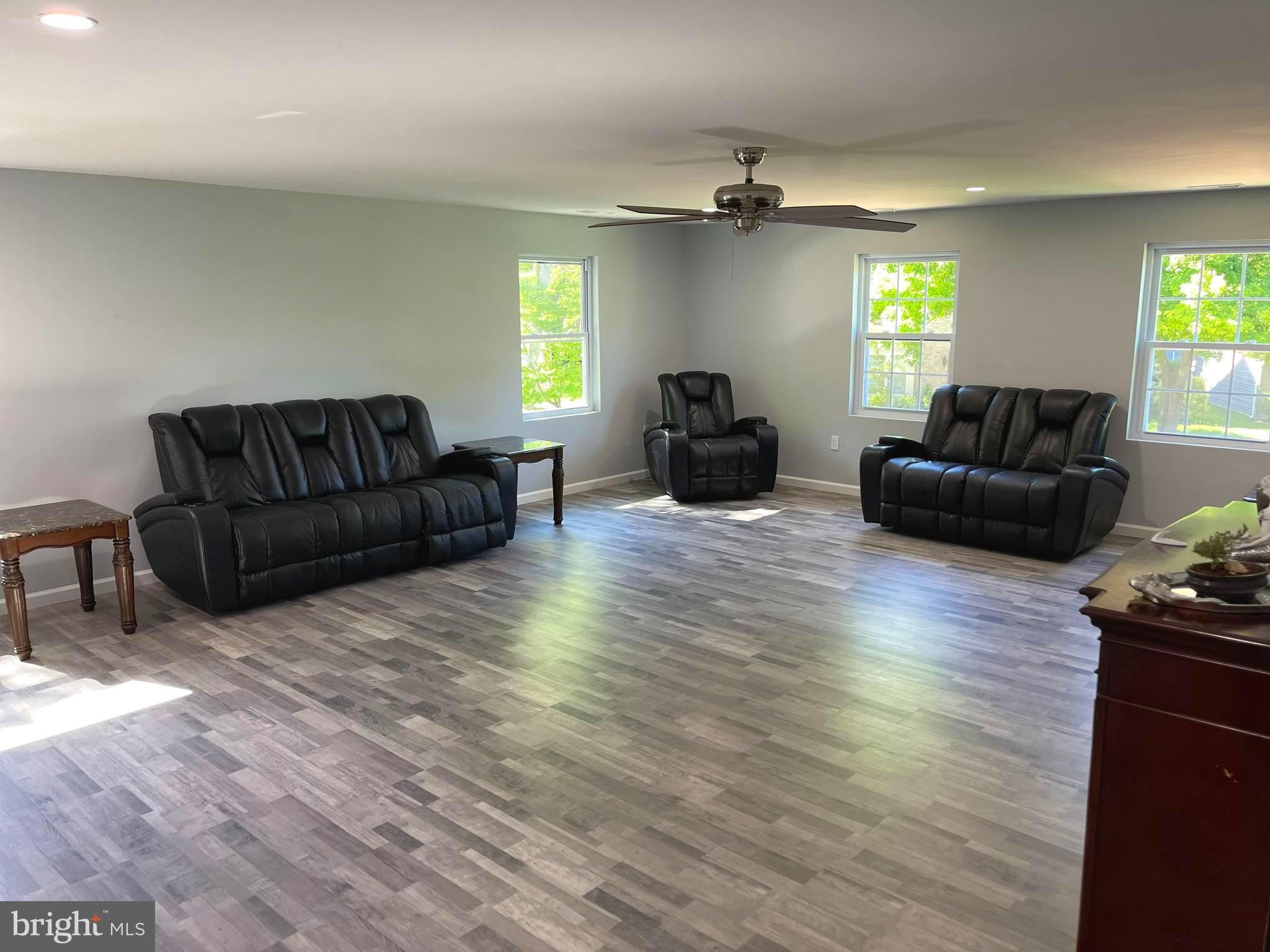 ST CHARLES HUNTINGTON - Residential