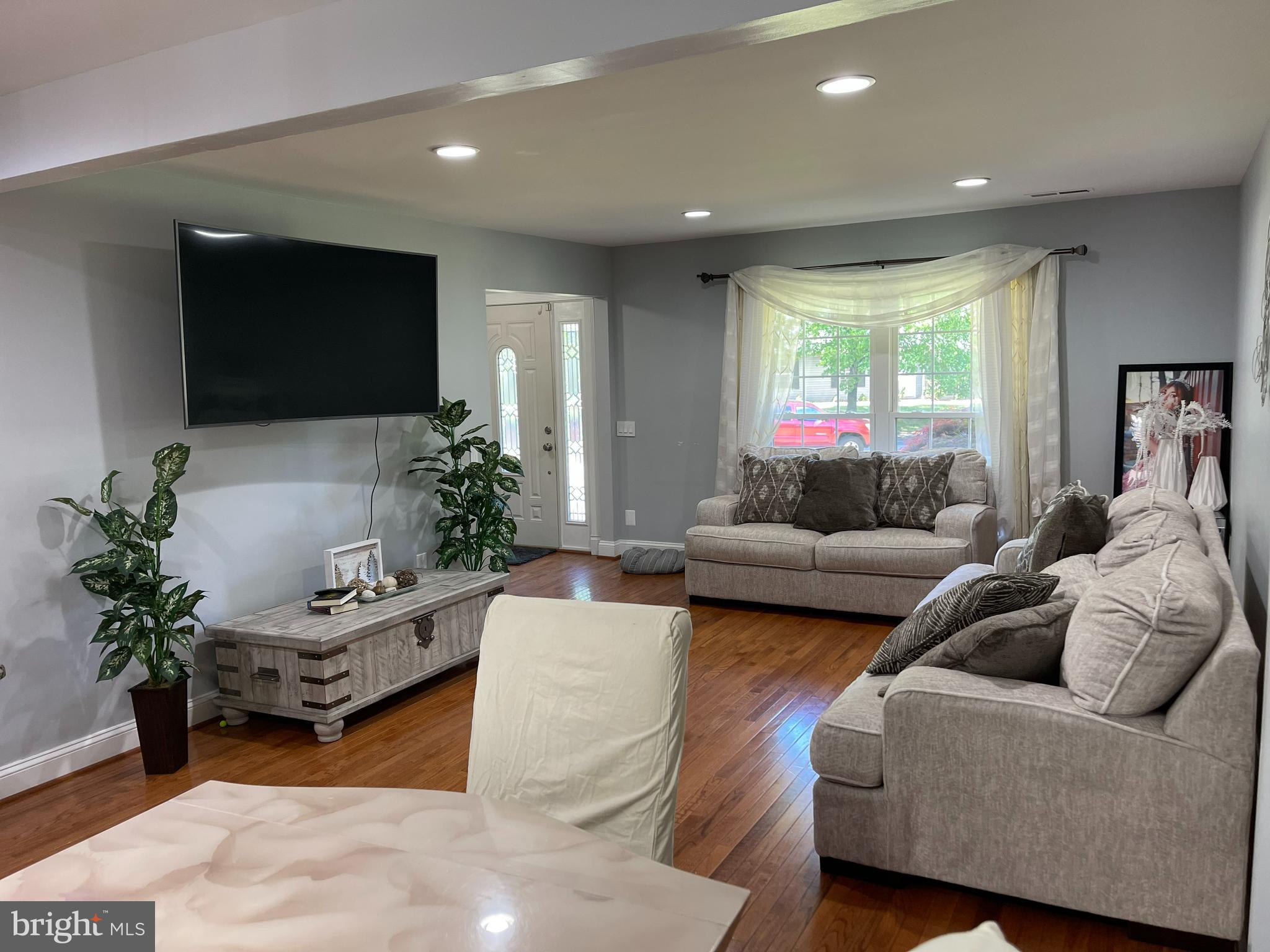 ST CHARLES HUNTINGTON - Residential