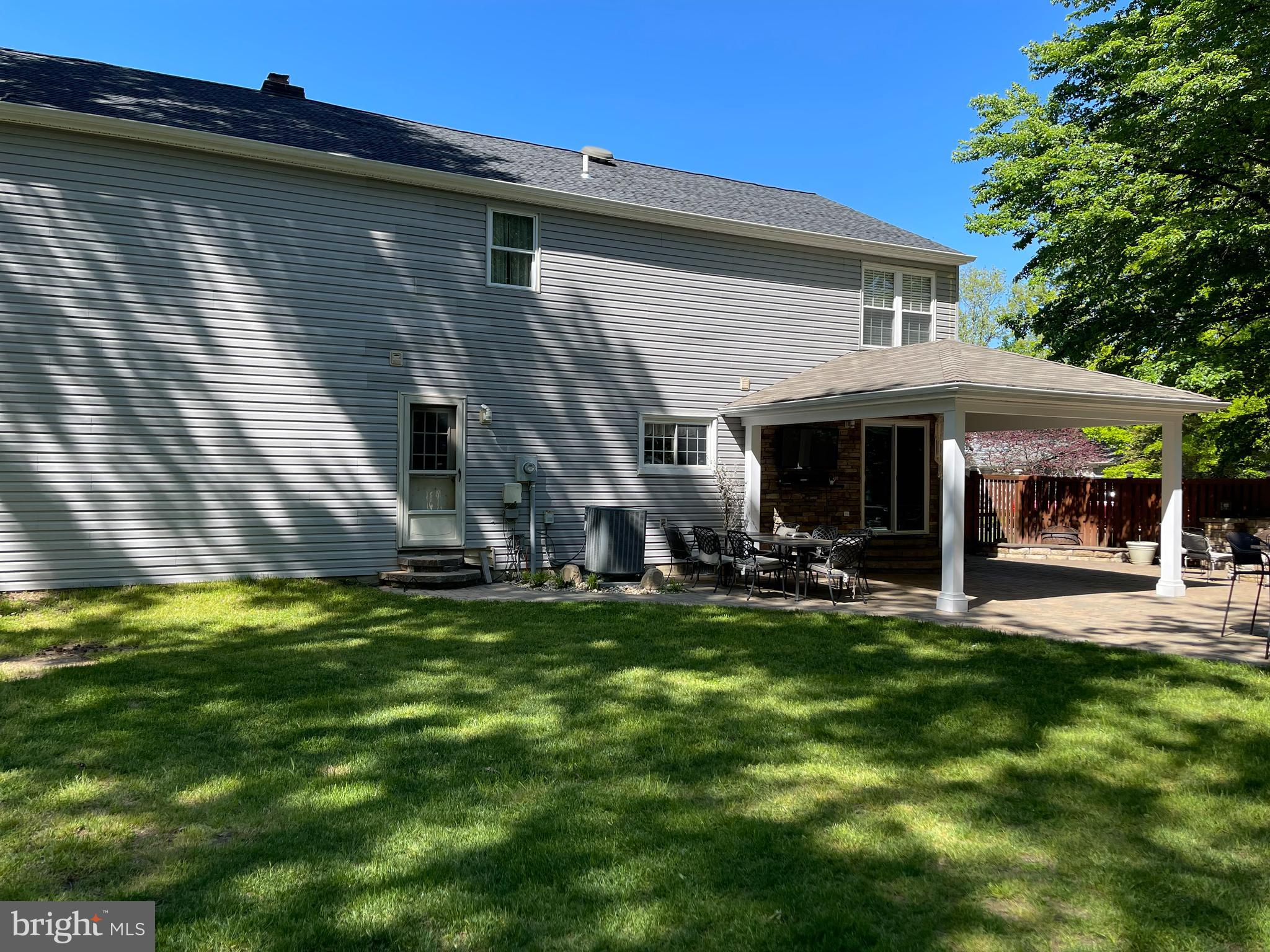 ST CHARLES HUNTINGTON - Residential