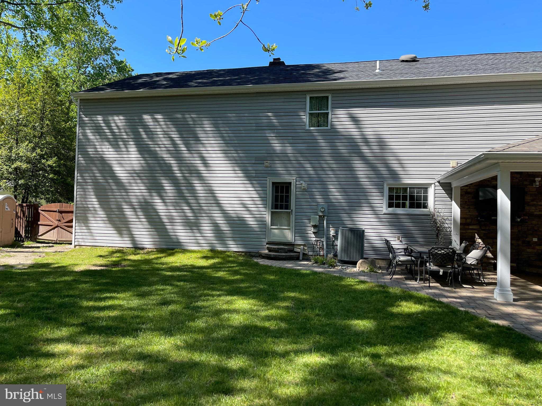 ST CHARLES HUNTINGTON - Residential