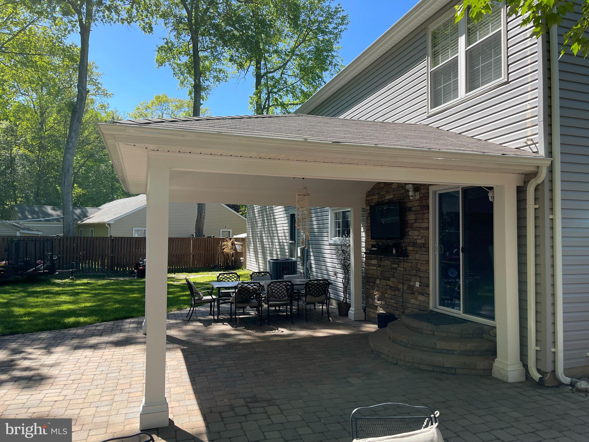 ST CHARLES HUNTINGTON - Residential