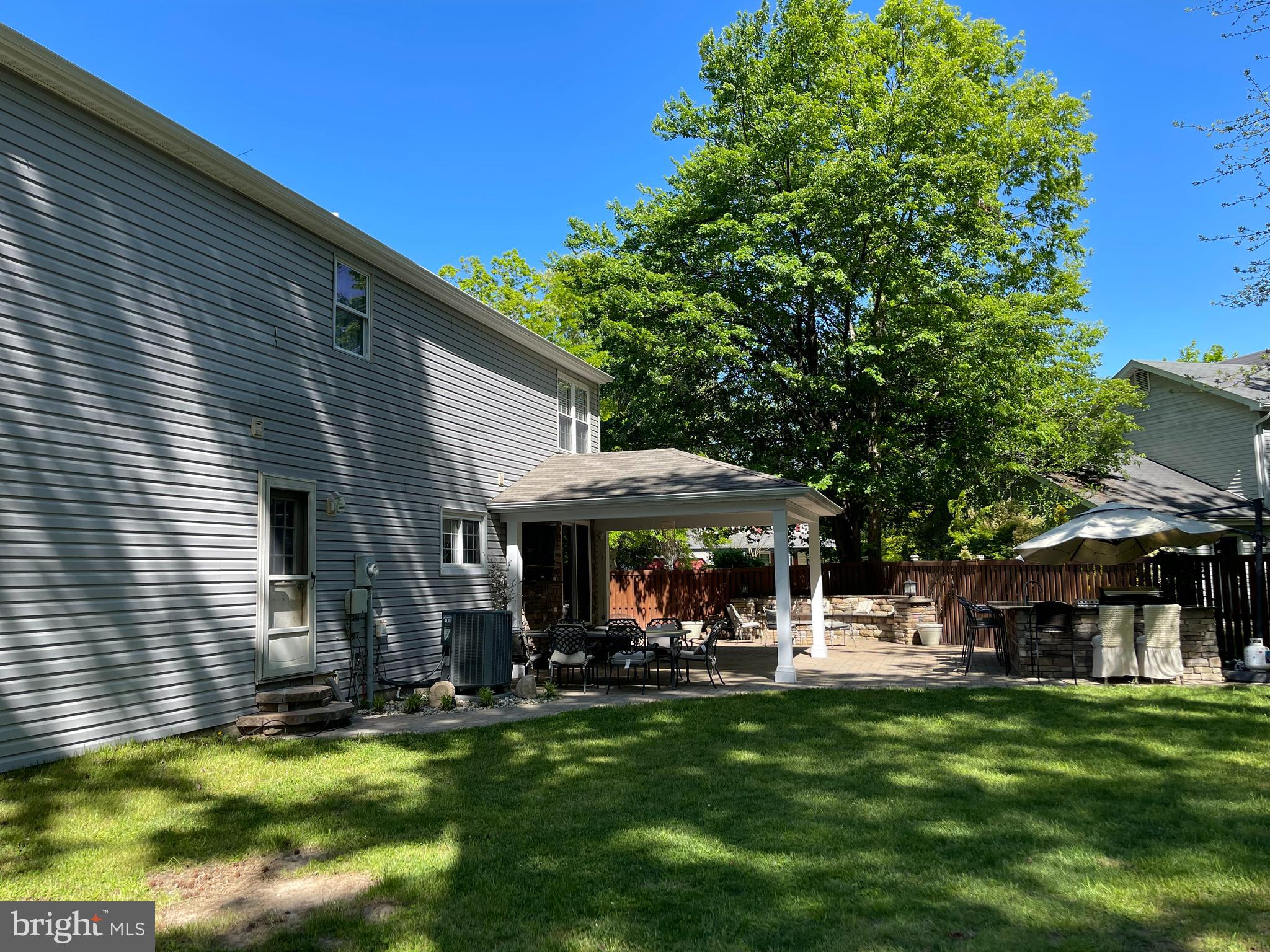 ST CHARLES HUNTINGTON - Residential