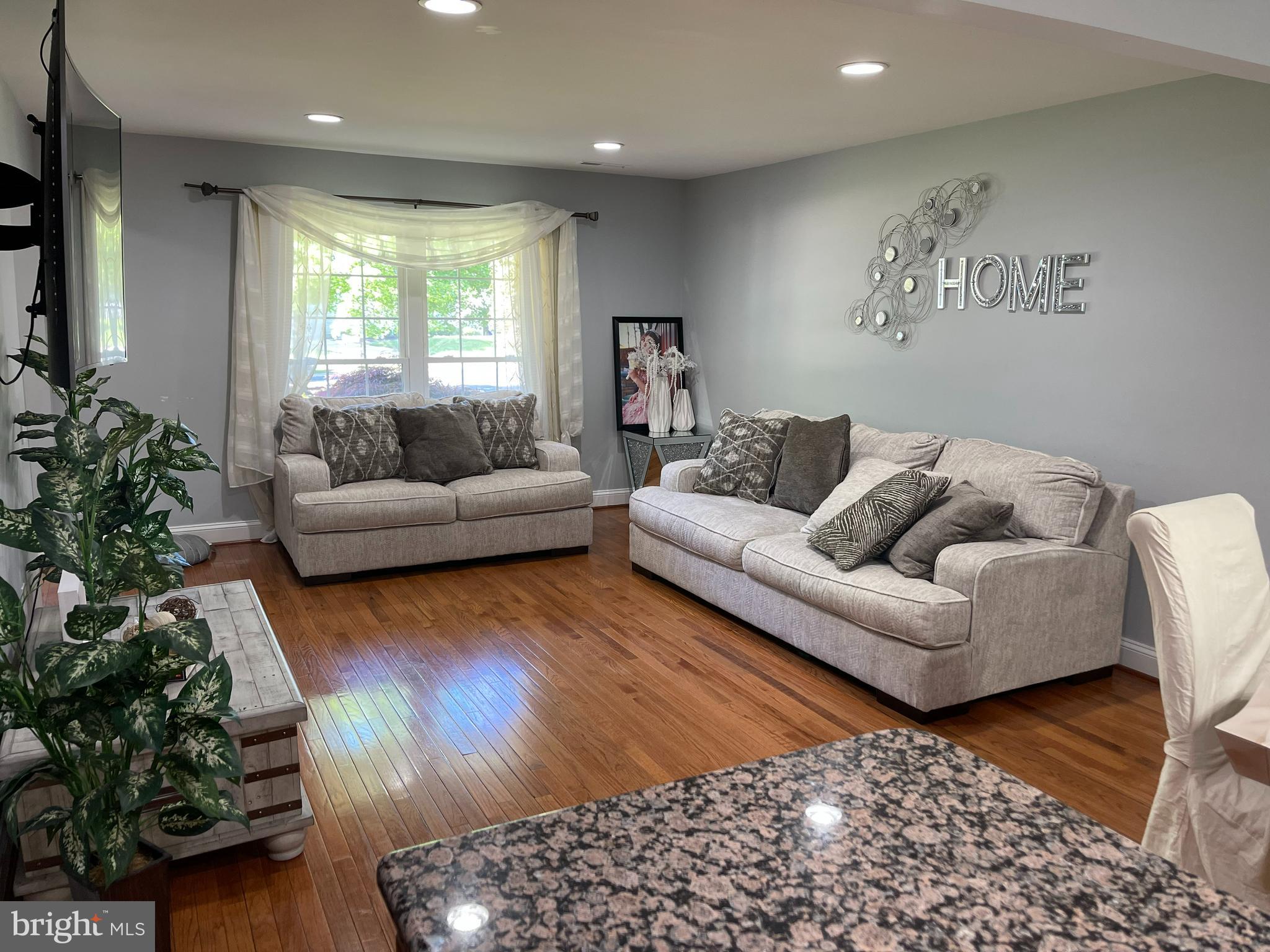 ST CHARLES HUNTINGTON - Residential