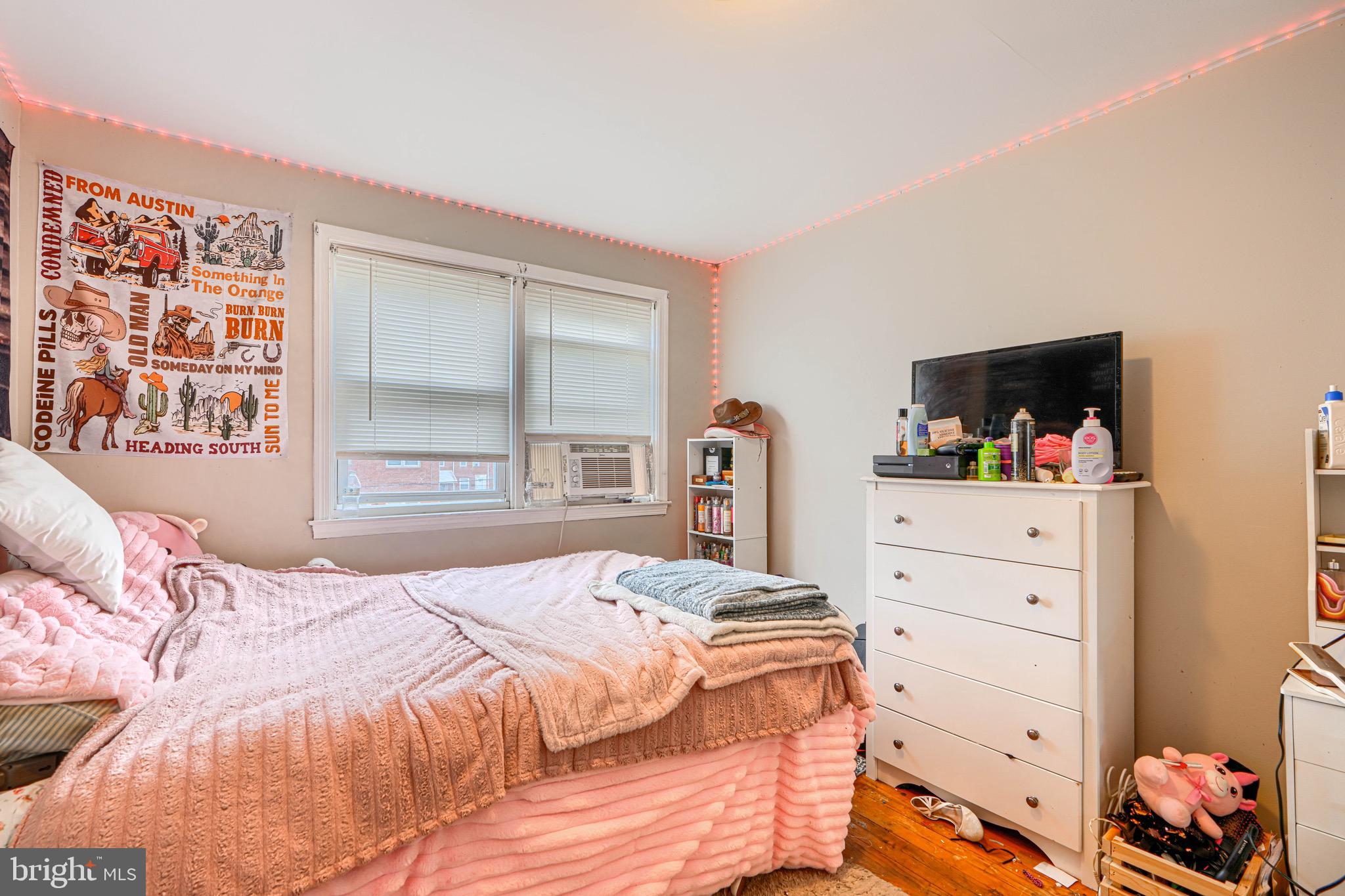 HAWTHORNE - Residential