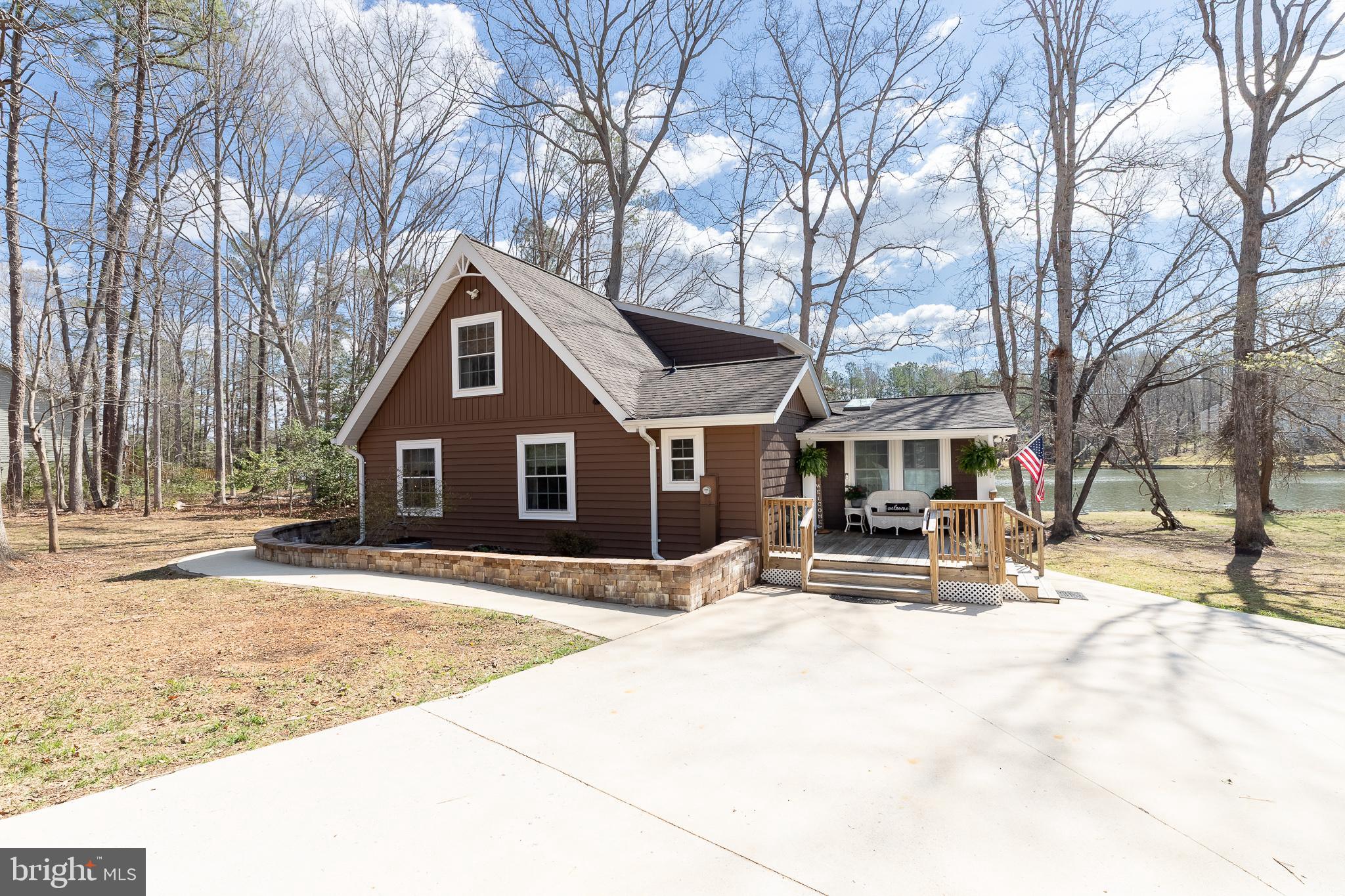 1000 LAKE HERITAGE DRIVE