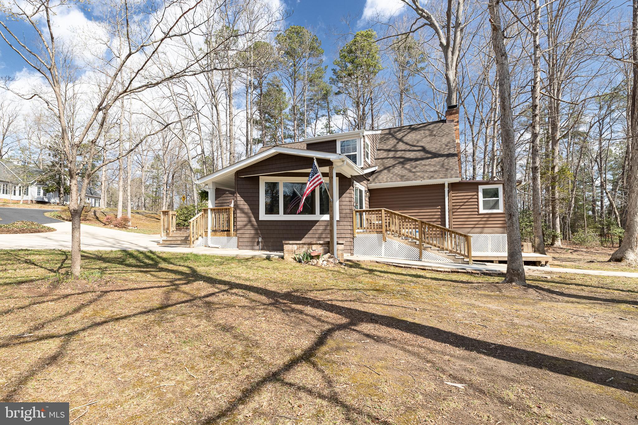 1000 LAKE HERITAGE DRIVE