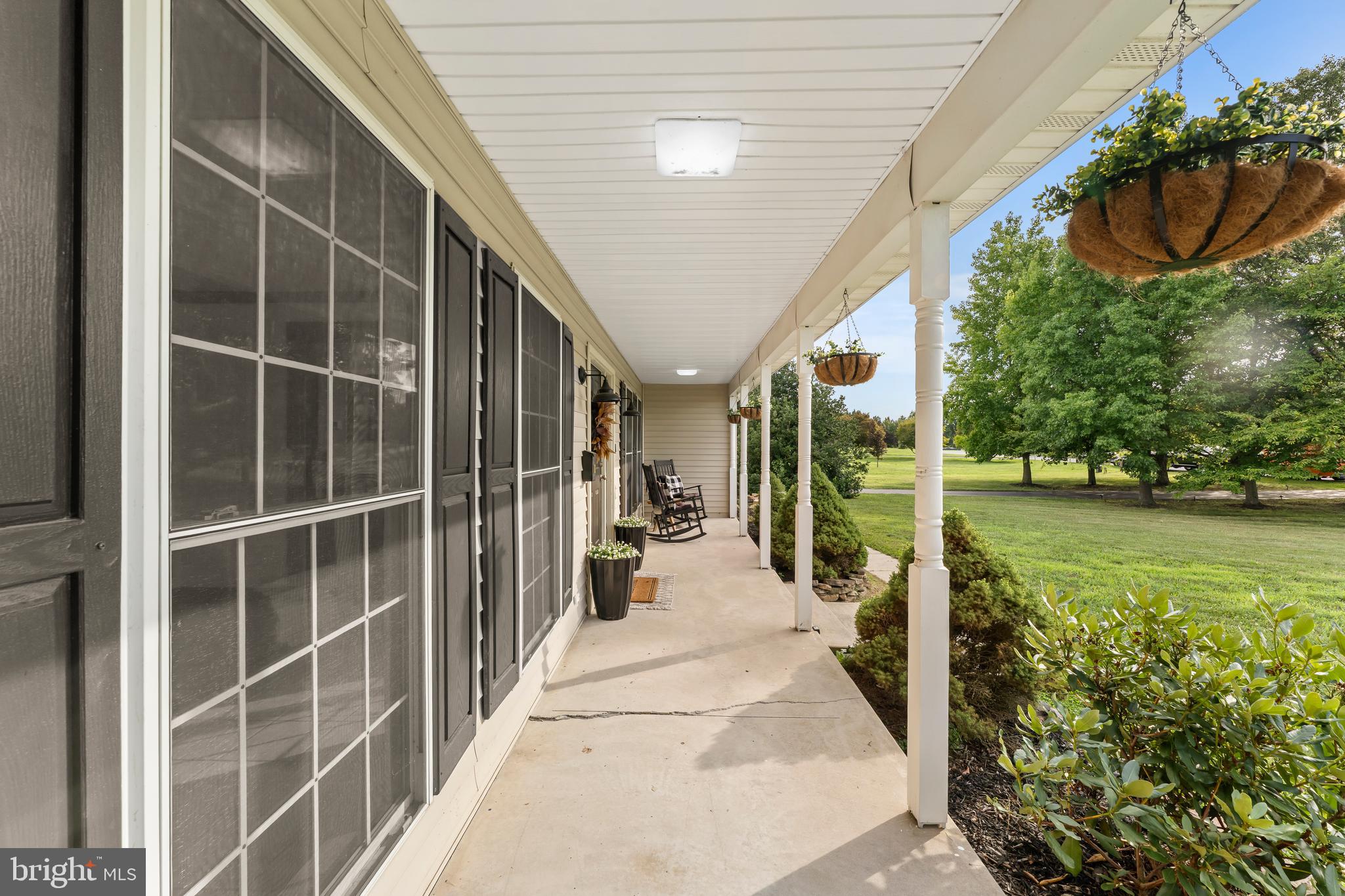 175 THOMAS DAVIS DRIVE