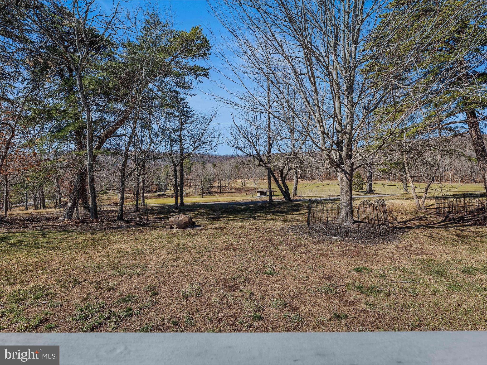 THE WOODS - Residential