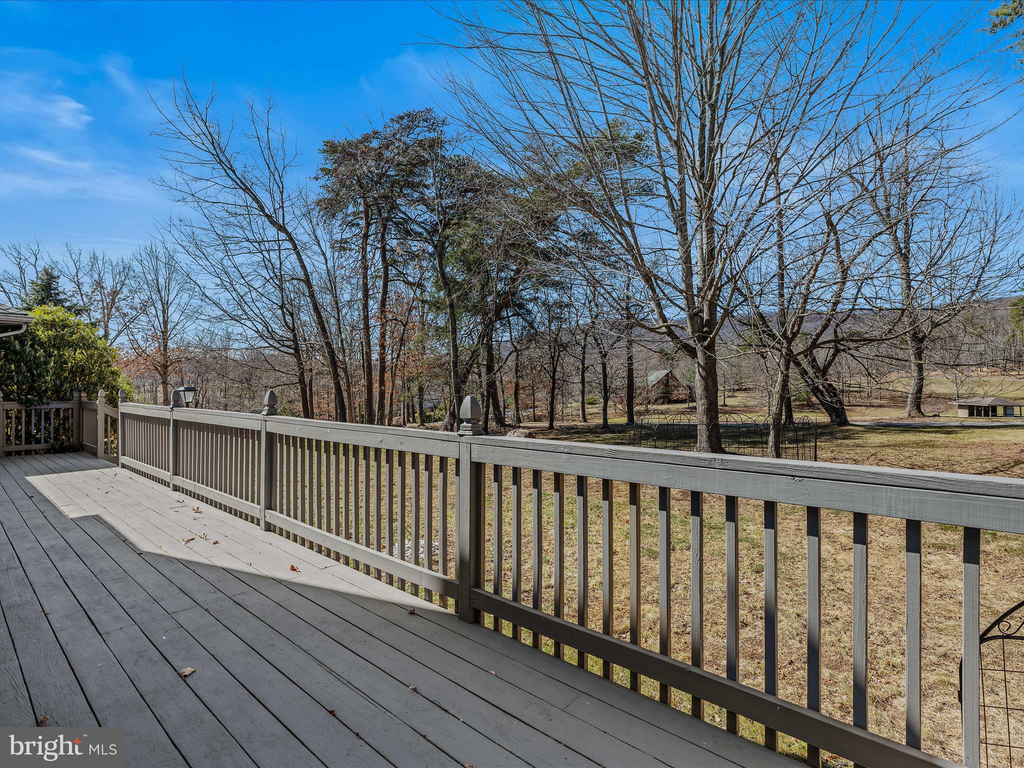 THE WOODS - Residential