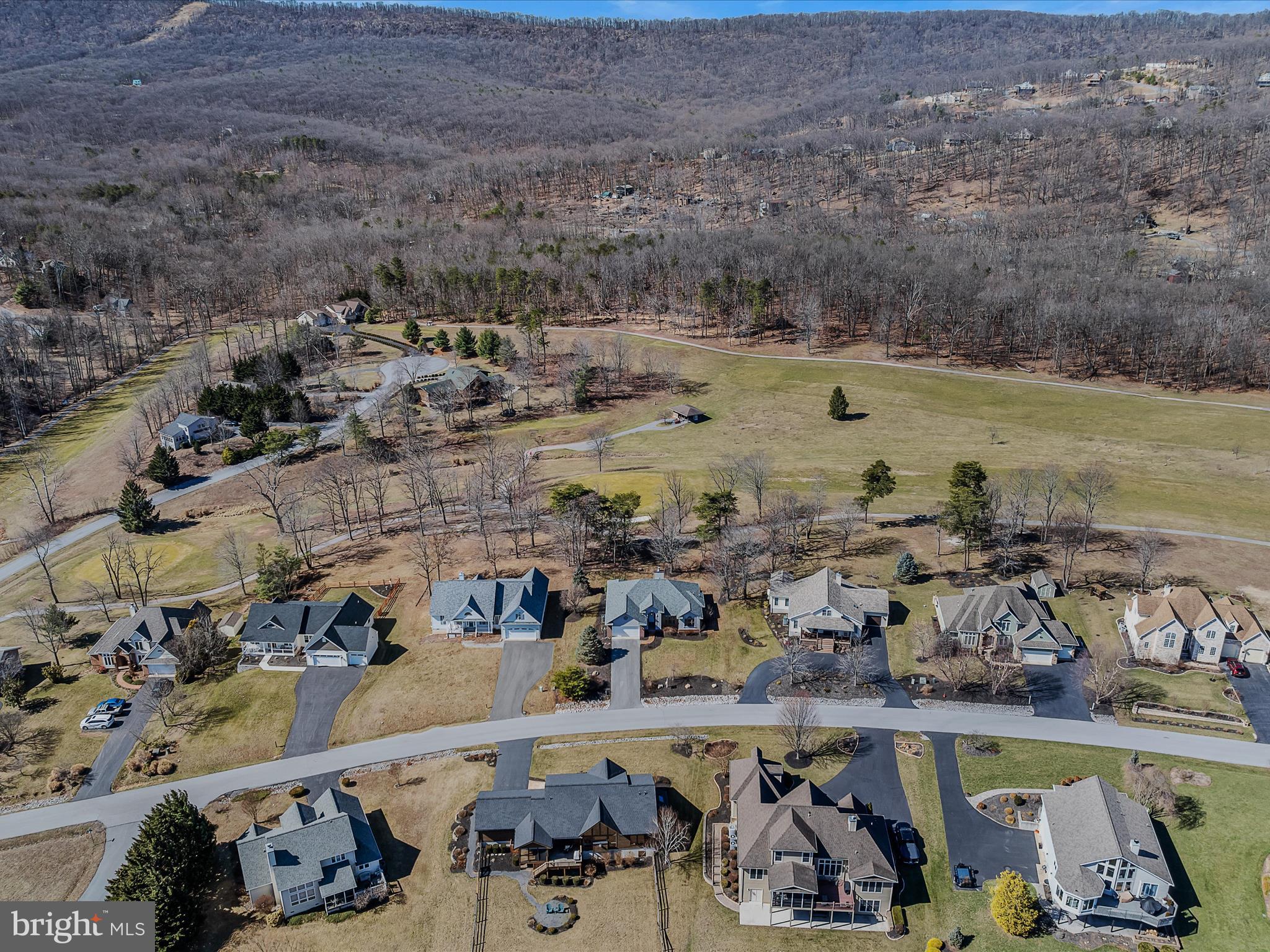 THE WOODS - Residential