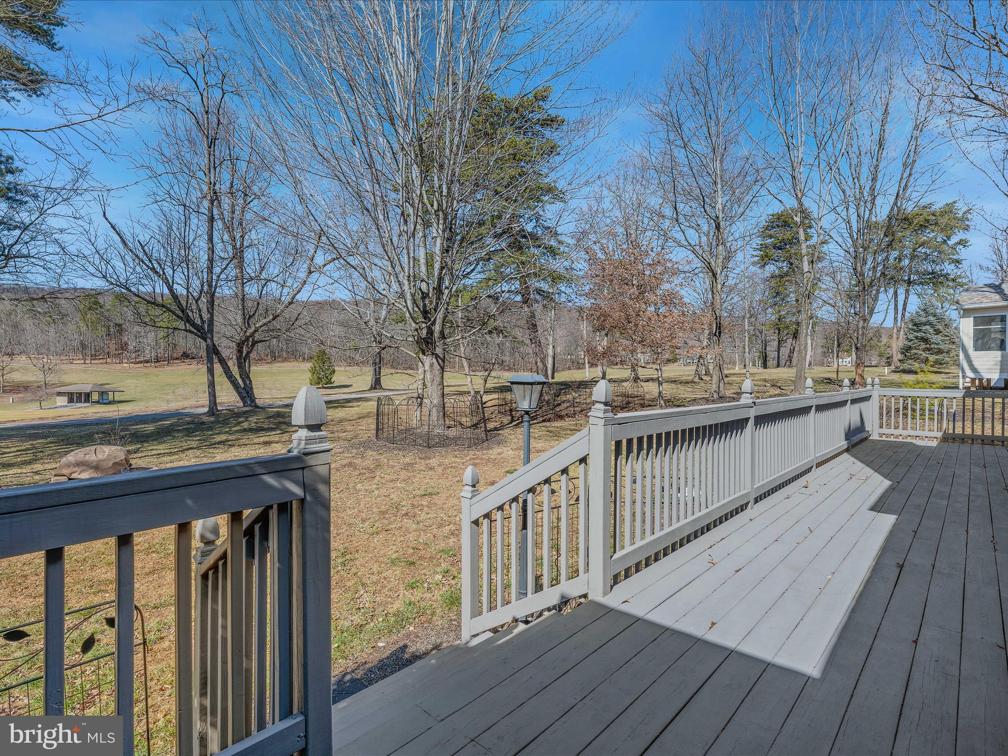 THE WOODS - Residential