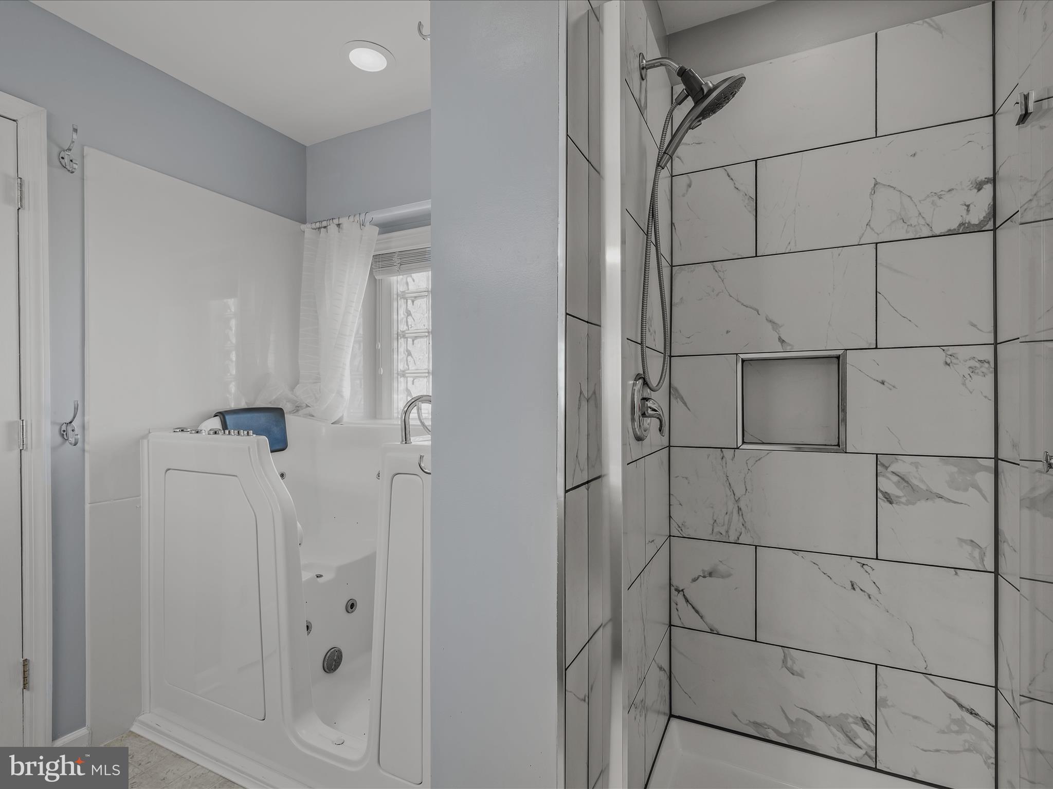 THE WOODS - Residential