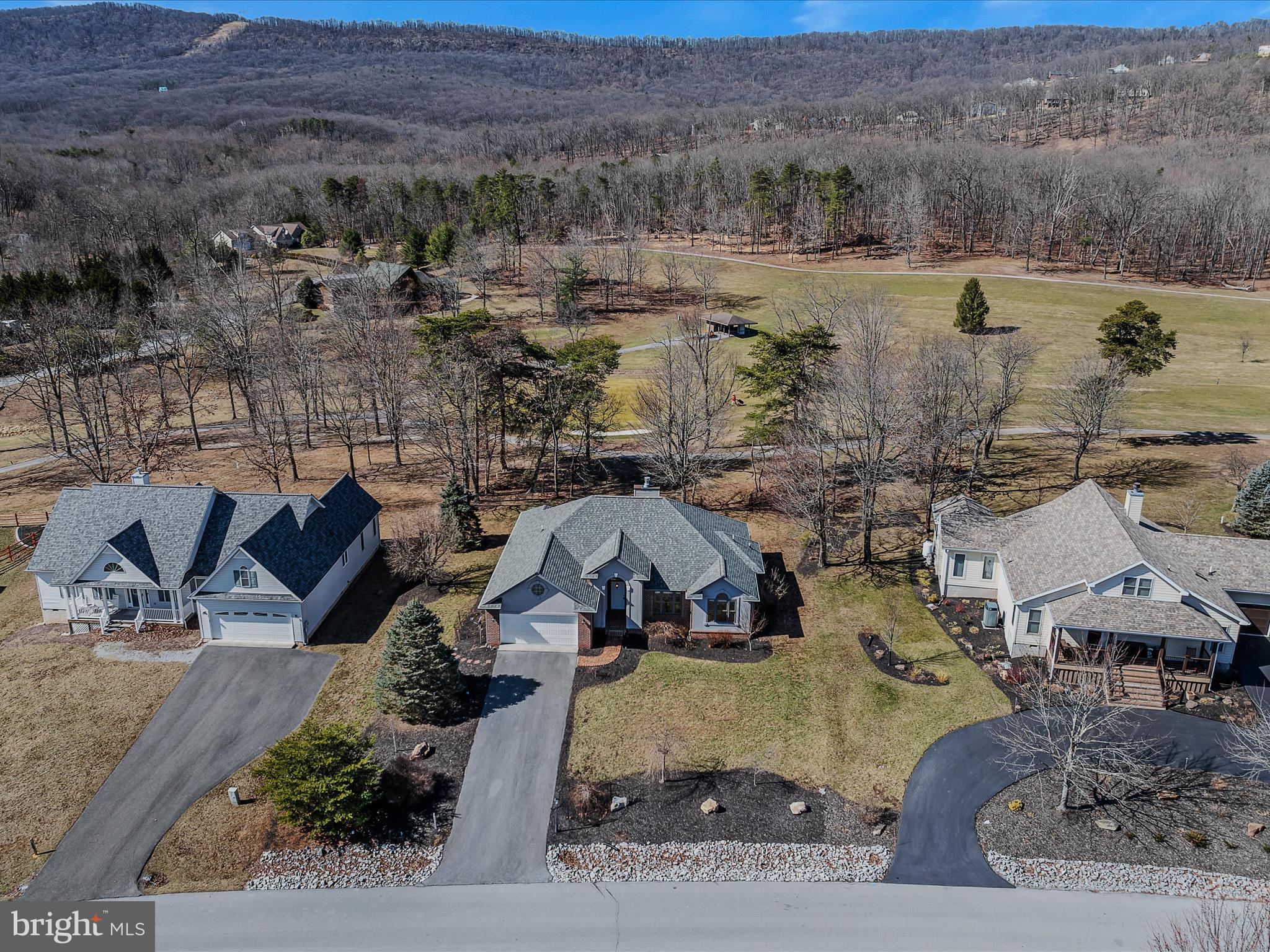 THE WOODS - Residential