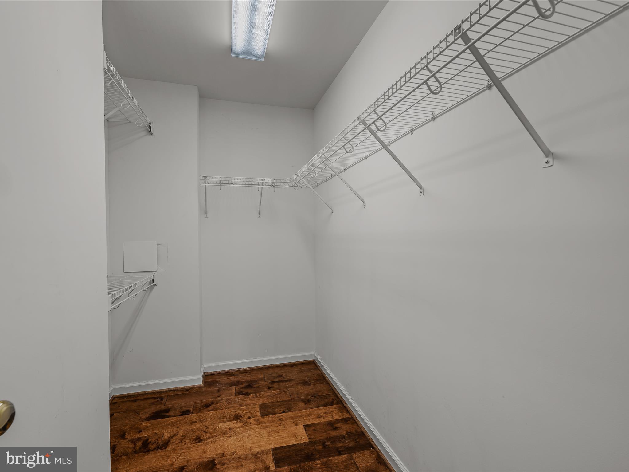 THE WOODS - Residential