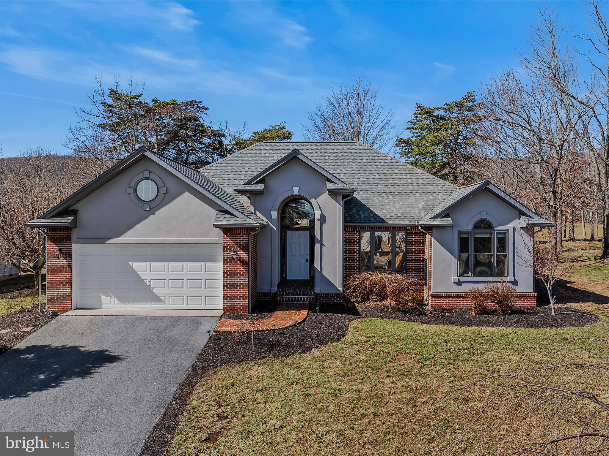 THE WOODS - Residential