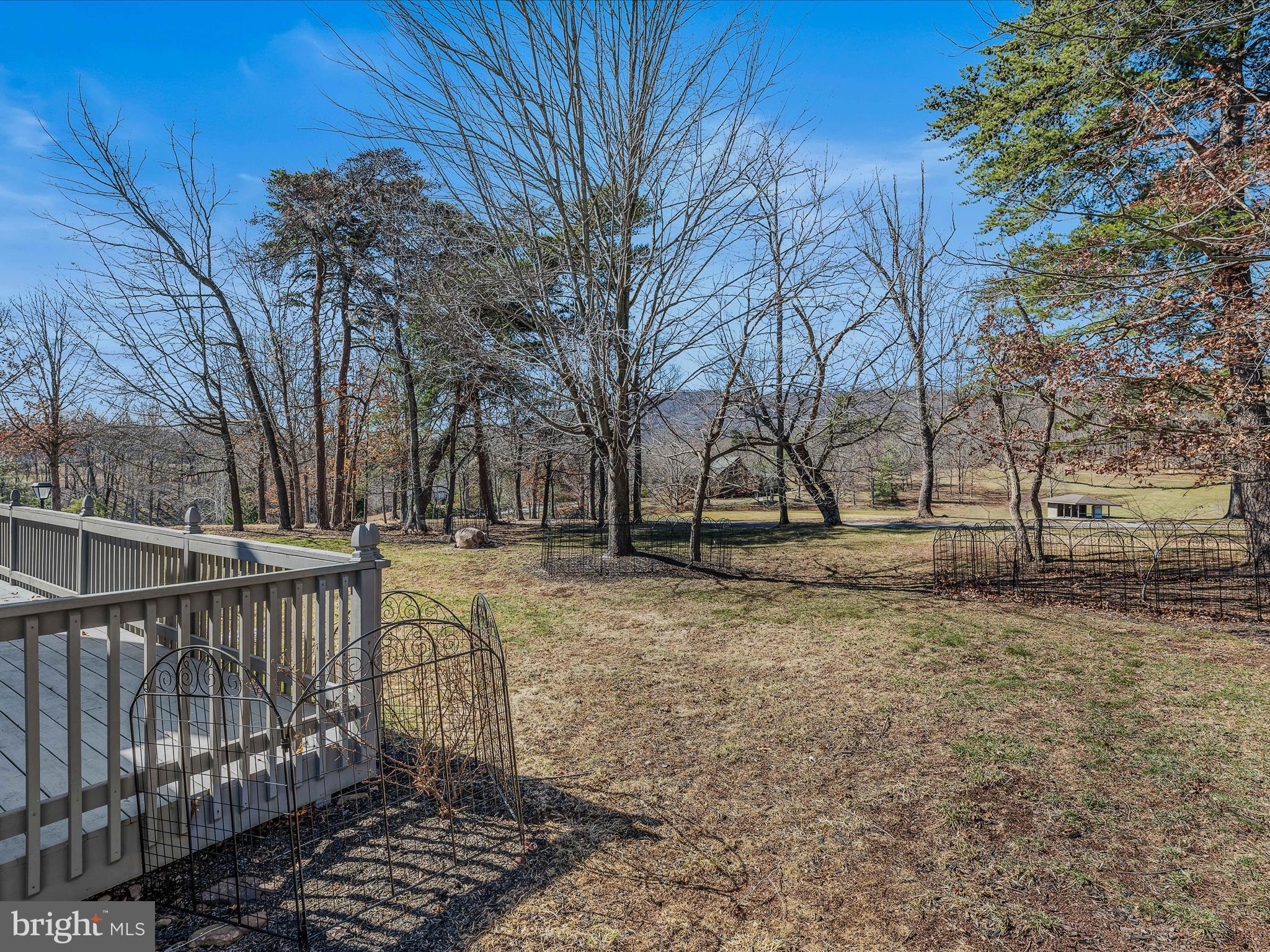 THE WOODS - Residential