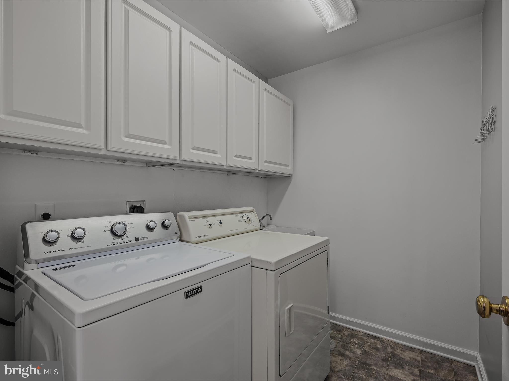 THE WOODS - Residential