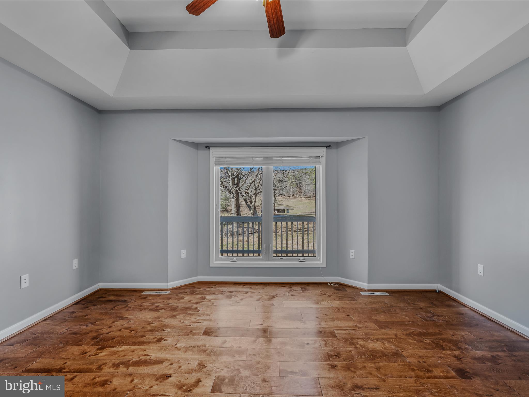 THE WOODS - Residential