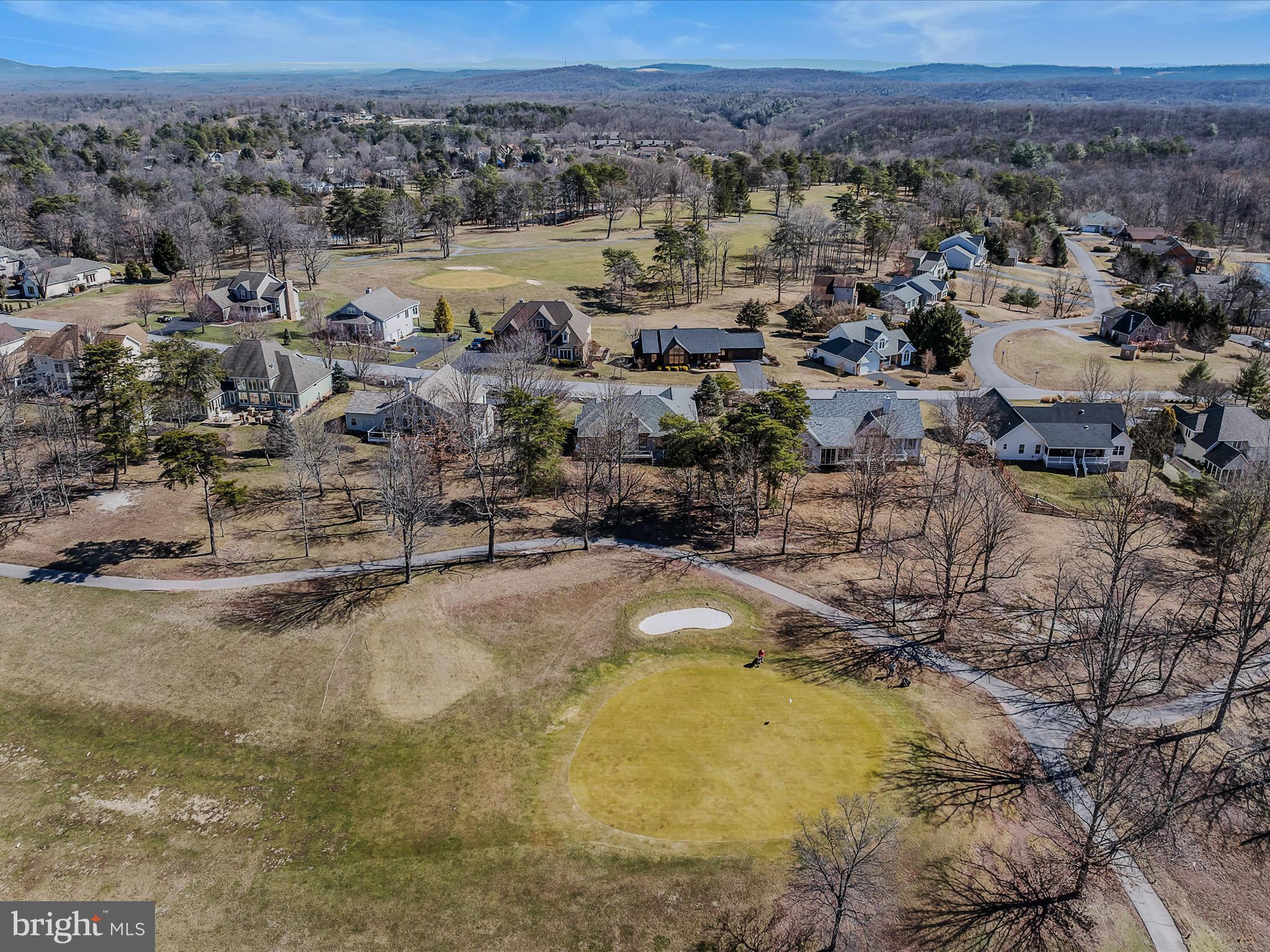 THE WOODS - Residential