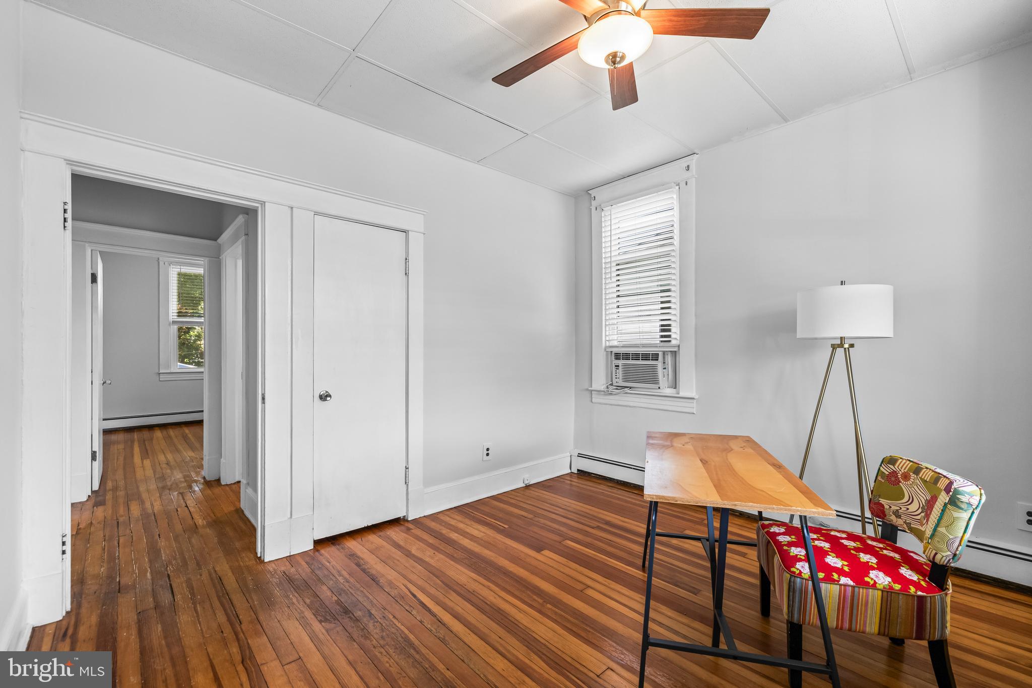 LAURAVILLE HISTORIC DISTRICT - Residential